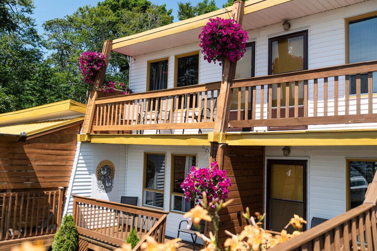 Motel Ile D'Orleans Sainte-Petronille Exterior foto